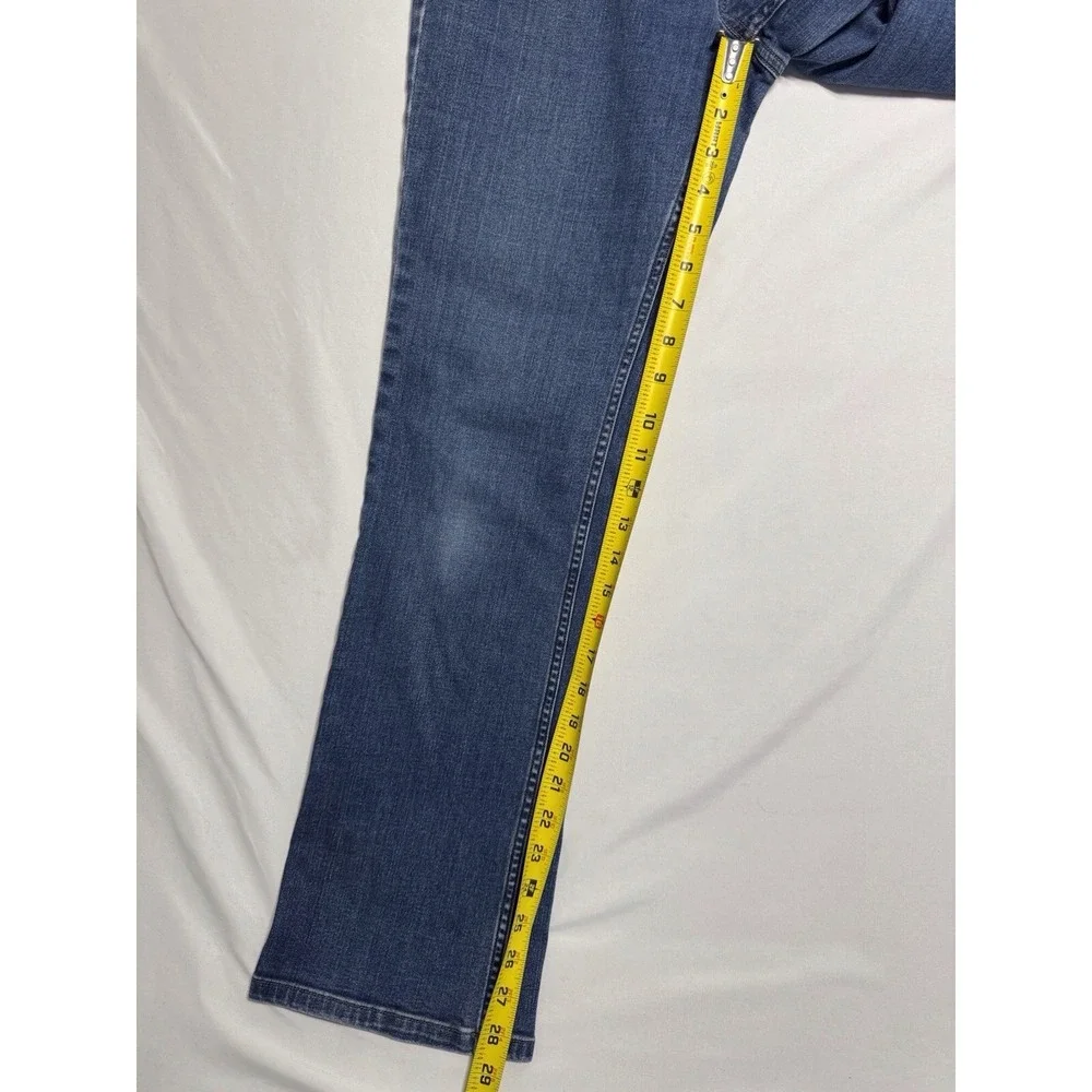 Duluth Trading Co women's dark wash stretch denim jeans 8x31 straight leg